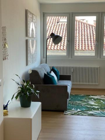 Appartement Mandi Mandi Cavour à Udine Extérieur photo